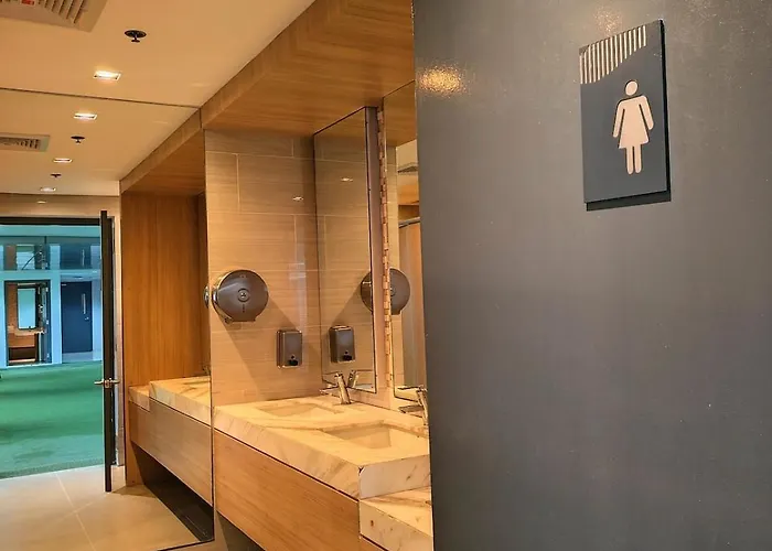 Cozy 2 Beds Moa Pasay With Netflix And Wifi Манила