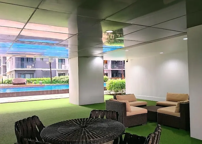 Cozy 2 Beds Moa Pasay With Netflix And Wifi 5* Манила
