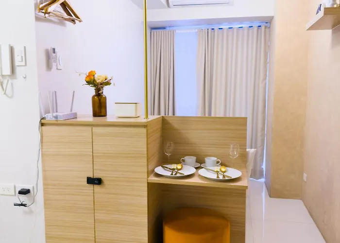 Отель Cozy 2 Beds Moa Pasay With Netflix And Wifi Манила