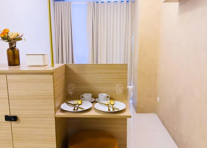 Отель Cozy 2 Beds Moa Pasay With Netflix And Wifi