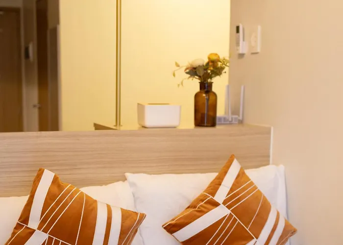 Cozy 2 Beds Moa Pasay With Netflix And Wifi Отель 5*